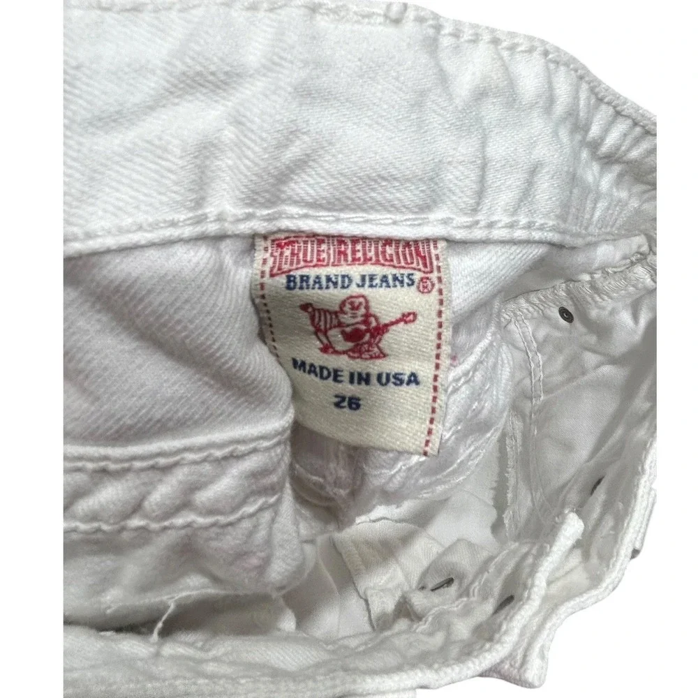 True Religion Jayde White Denim Cut Off Shorts Horseshoe Flap Pocket USA Size 26